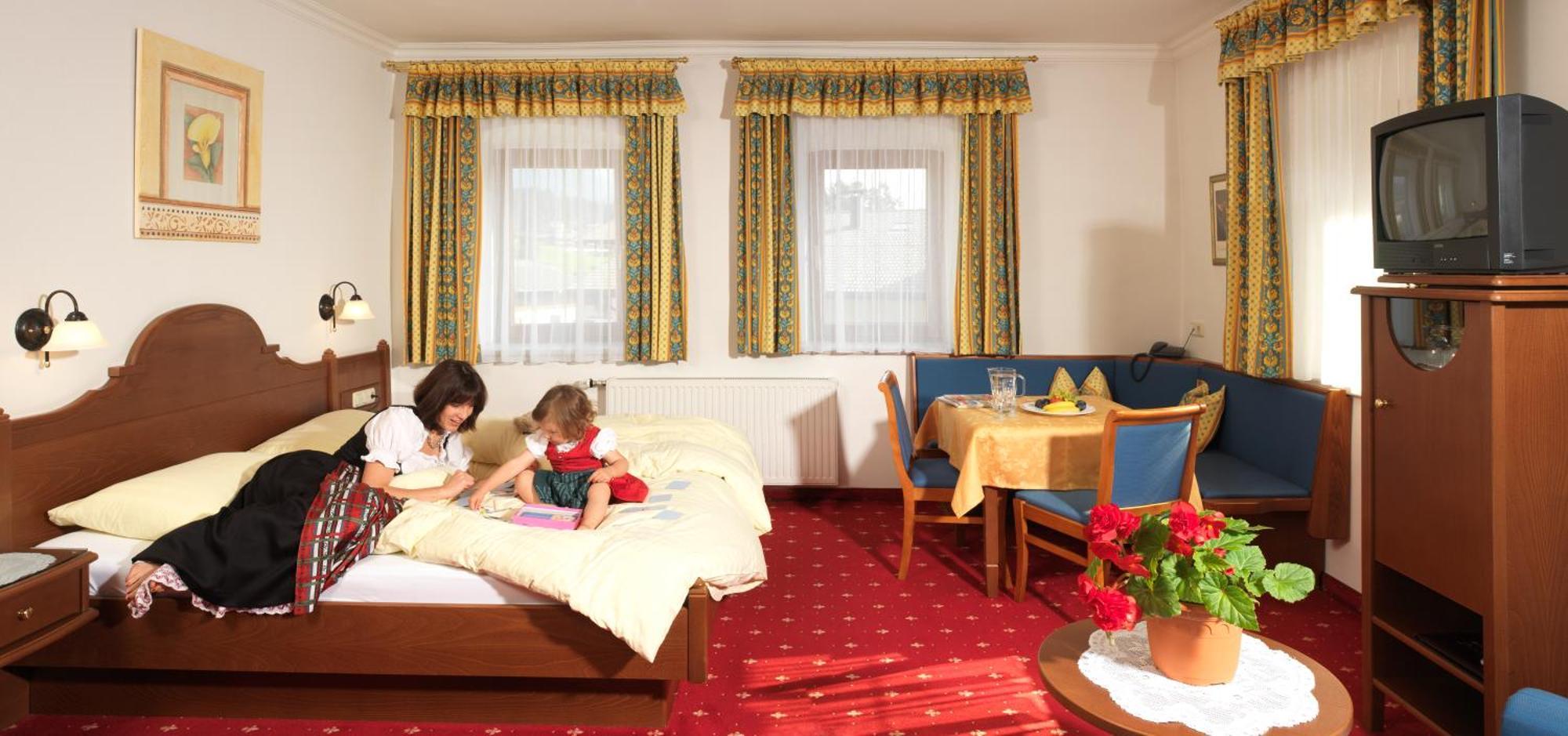Hotel Feldwebel Soll Ngoại thất bức ảnh