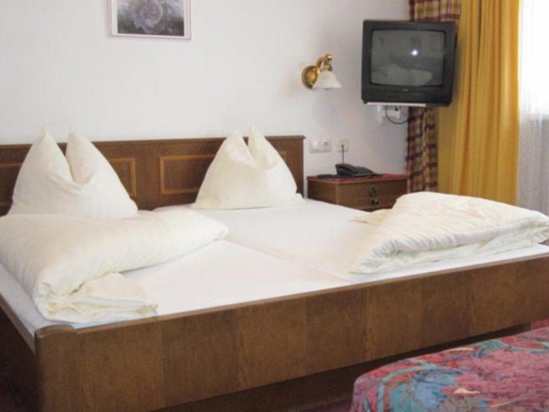 Hotel Feldwebel Soll Ngoại thất bức ảnh