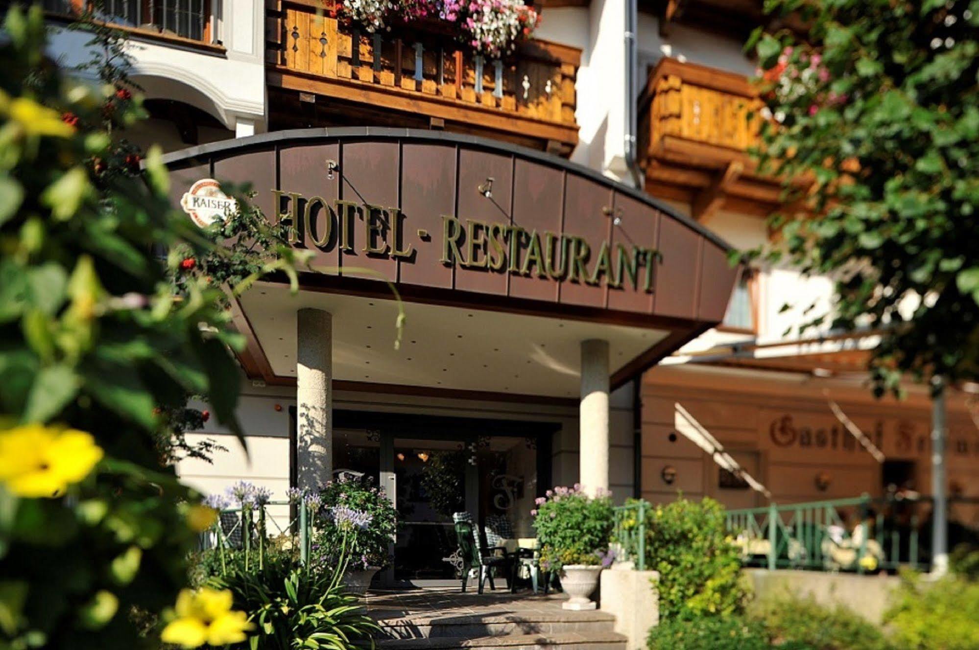 Hotel Feldwebel Soll Ngoại thất bức ảnh