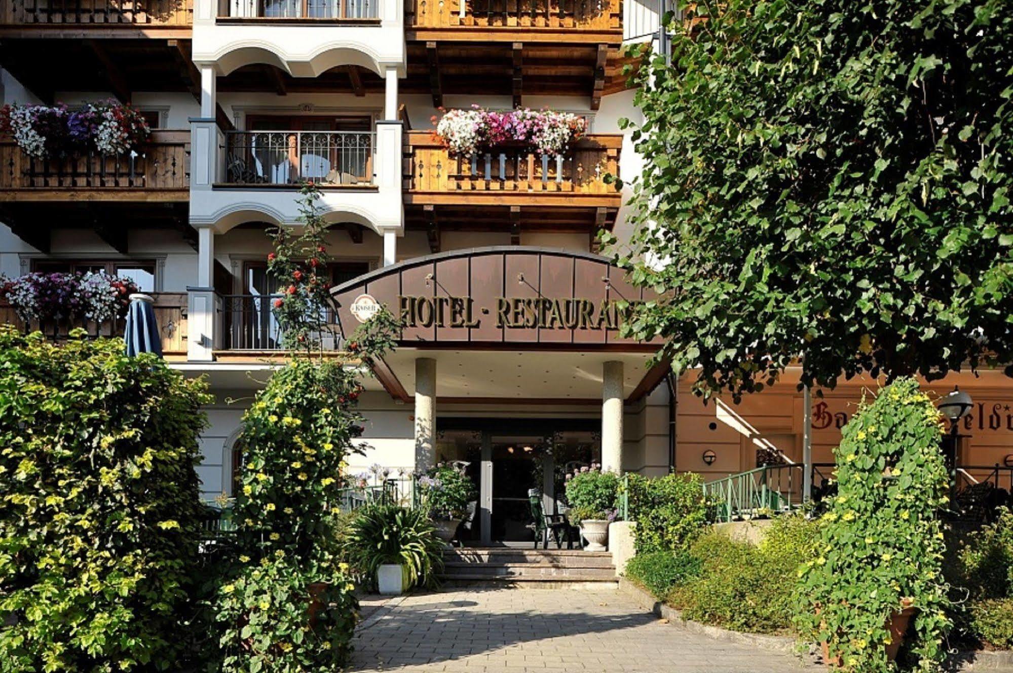 Hotel Feldwebel Soll Ngoại thất bức ảnh